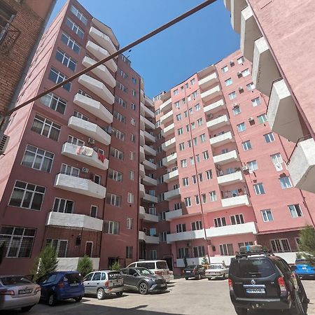 Brand New Apartment In Kutaisi Exterior photo